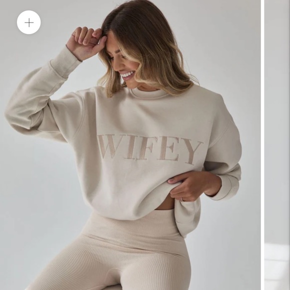 Six Stories Sweaters - Six Stories Wifey shorts, sweatshirt and T shirt